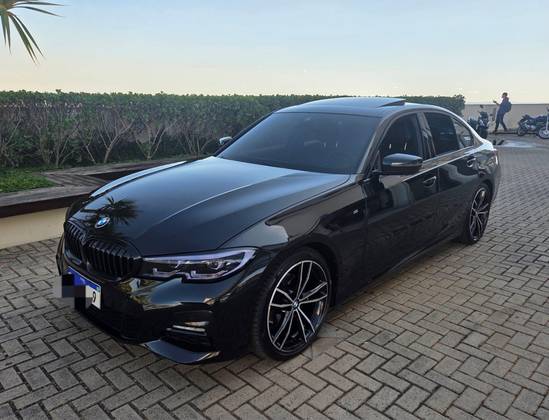 BMW 320i 2.0 16V TURBO FLEX M SPORT AUTOMÁTICO BMW 320i 2.0 16V TURBO FLEX M SPORT AUTOMÁTICO